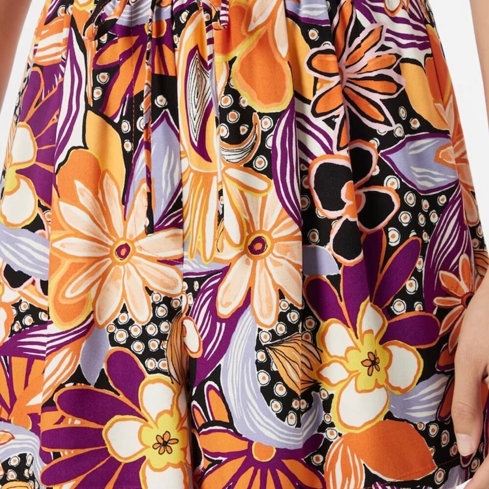 Nasty Gal Mixed Colors high waist floral shorts - Picture 9 of 10